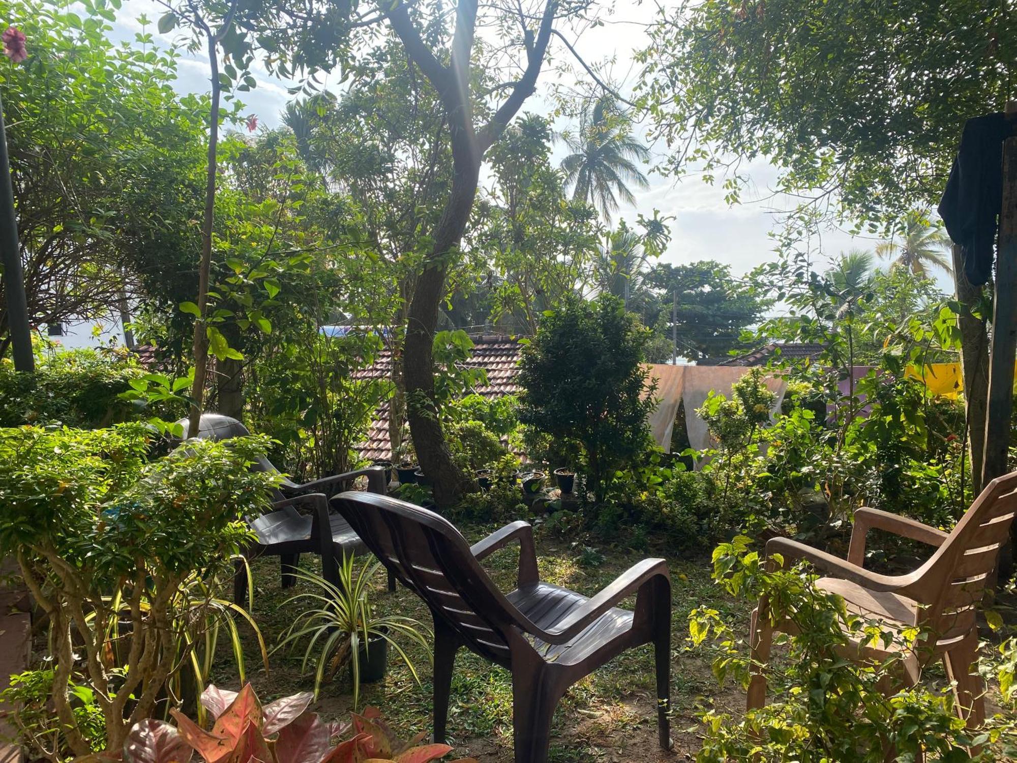 Ananda Home Stay And Restaurant Tangalle Exterior photo